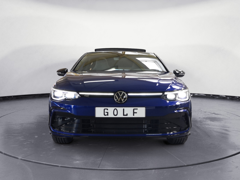 Volkswagen - Golf R-Line 1,5 l eTSI OPF  7-Gang-Doppelkupplungsgetriebe DSG ,