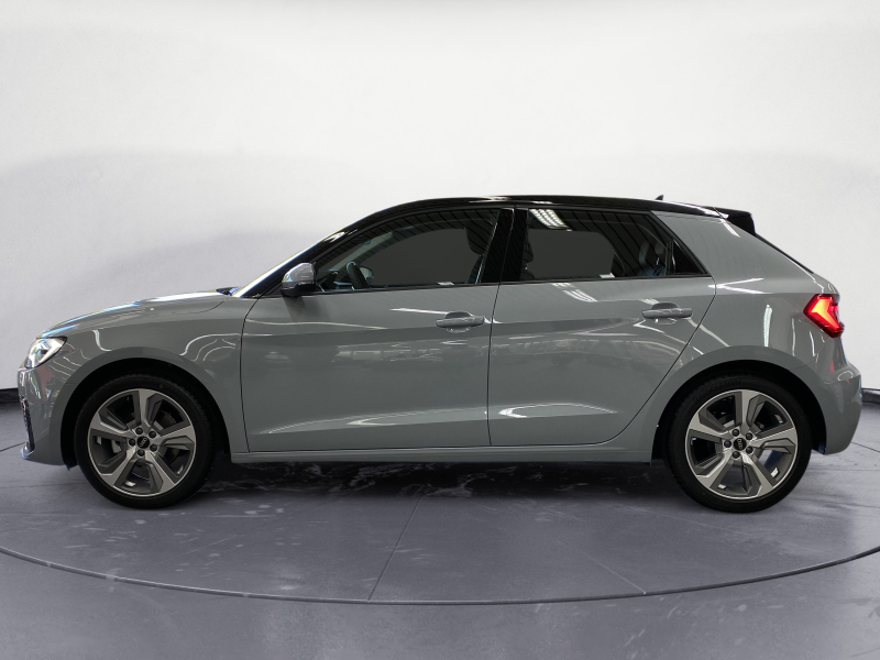 Audi - A1 Sportback advanced 30 TFSI  81(110) kW(PS) S tronic , 