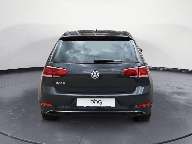 Volkswagen - Golf IQ.DRIVE 1.6 TDI DSG