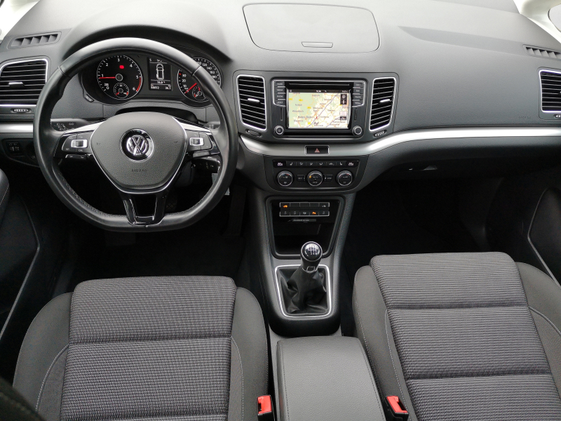Volkswagen - Sharan Comfortline 2.0 TDI