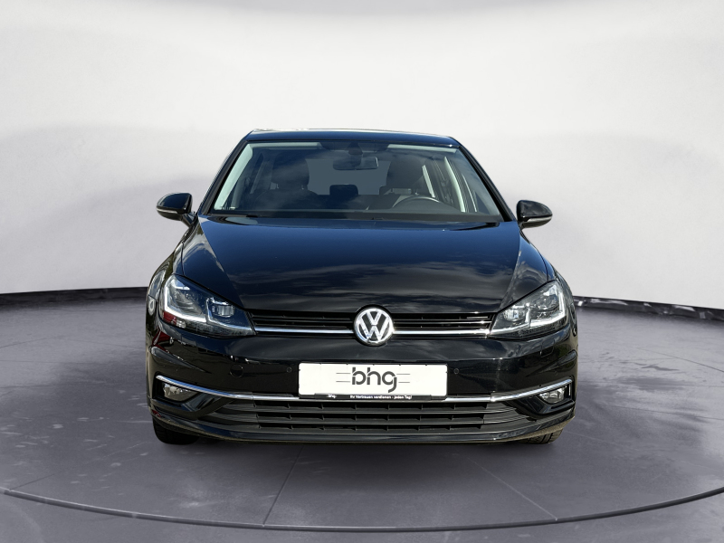 Volkswagen - Golf Comfortline 1.5 TSI