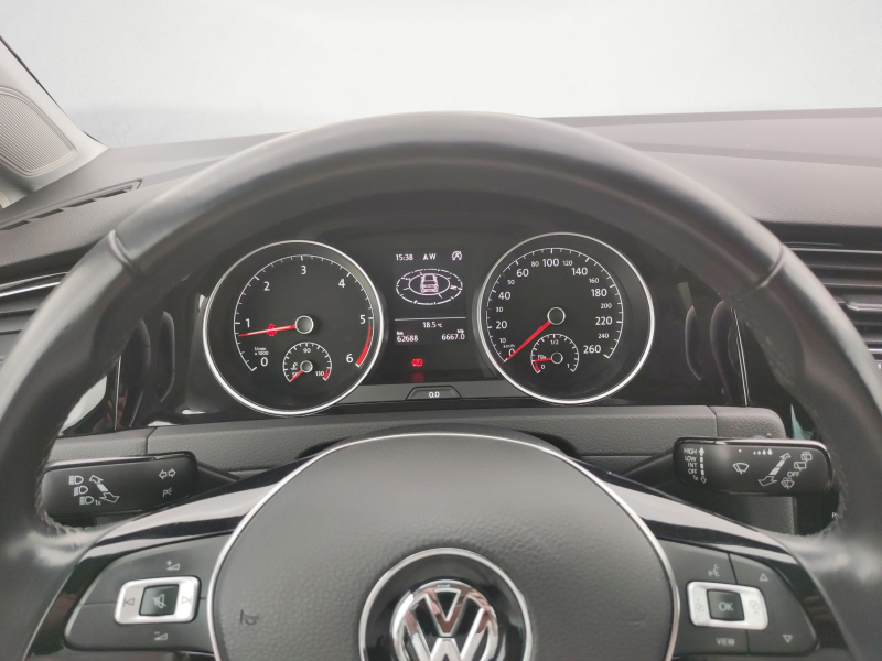 Volkswagen - Golf 1,6 TDI Comfortline Navi Klima PDC