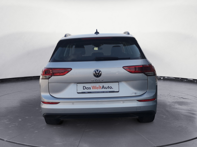 Volkswagen - Golf Var. Life1.0 eTSI DSG