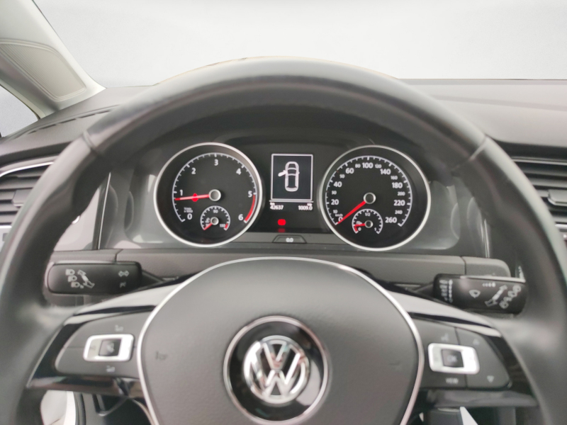Volkswagen - Golf Comfortline 1.6 TDI