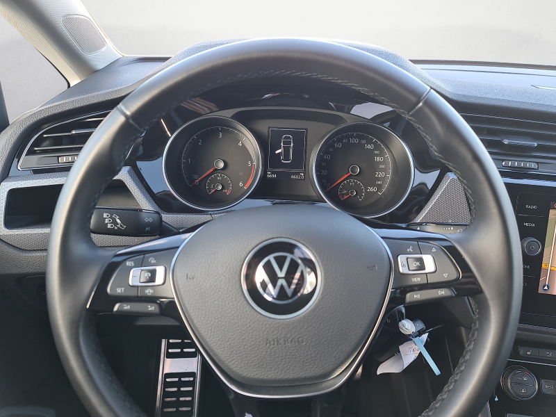 Volkswagen - Touran Comfortline 2.0 TDI