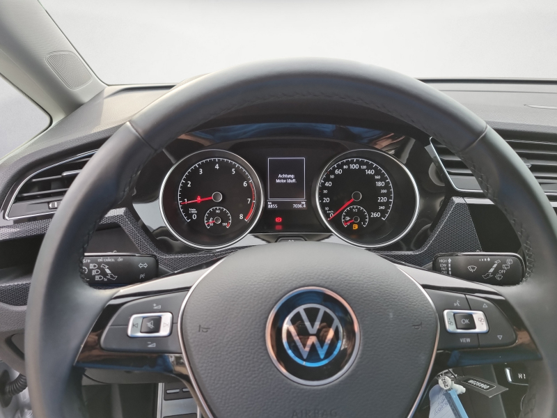 Volkswagen - Touran Comfortline 1.5 TSI UNITED