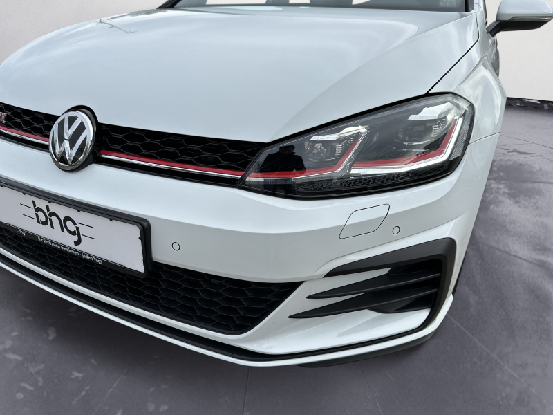 Volkswagen - Golf GTI 2,0 TSI 6-Gang Performance