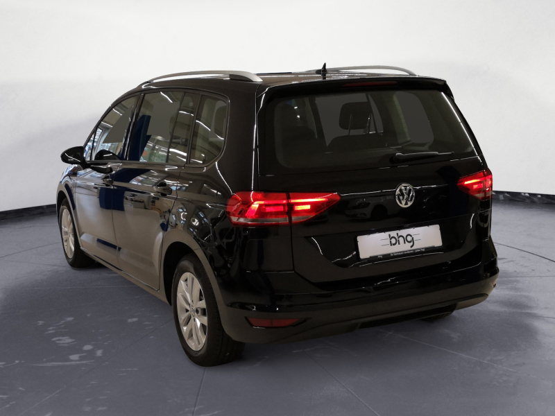 Volkswagen - Touran Comfortline 1.5 TSI DSG