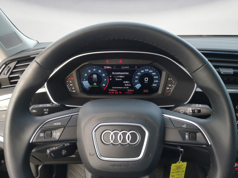 Audi - Q3 Sportback