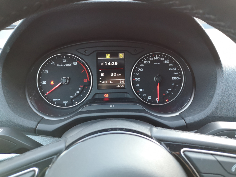 Audi - Q2 1.0 TSI