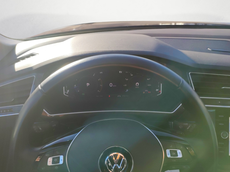 Volkswagen - Tiguan 2,0TSI DSG 4MOTION IQ DRIVE AHK