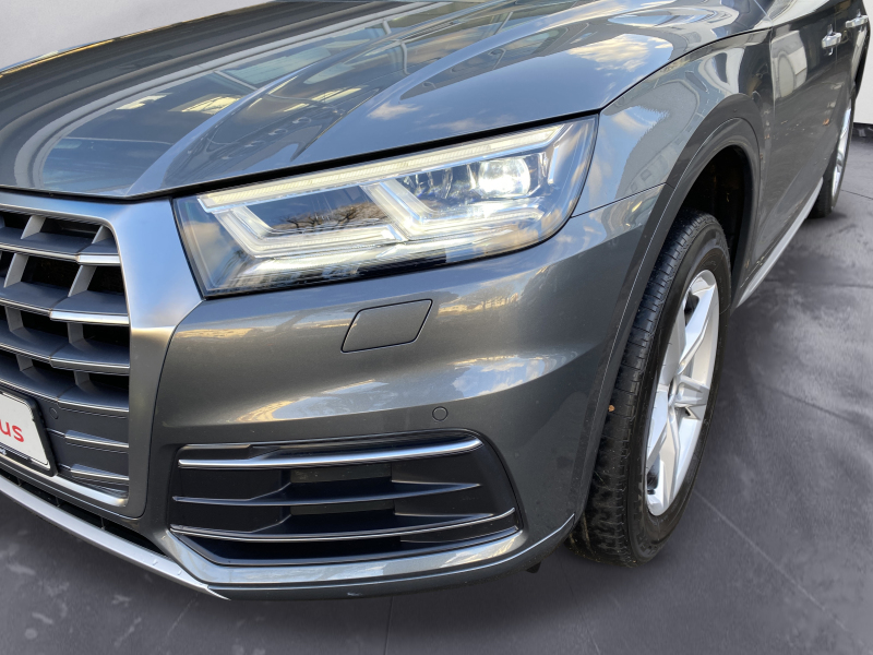 Audi - Q5 40 TDI quattro S tronic sport