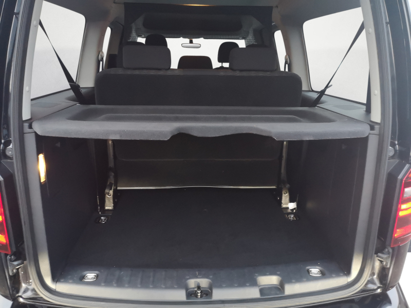 Volkswagen - Caddy Maxi Comfortline 7-Sitzer 2,0 l 11