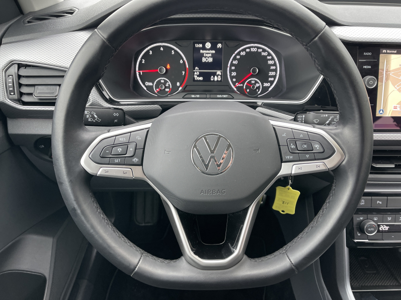 Volkswagen - T-Cross 1.0 TSI Active