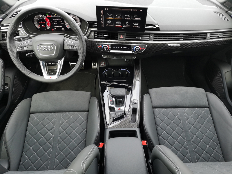 Audi - S4 Avant