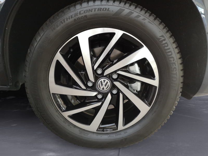 Volkswagen - NFZ California 6.1 Ocean Aufstelldach Motor: 2,0 l TDI SCR   Getriebe: 7-Gang-Doppelkupplungsgetriebe Radstand: 3000 , 