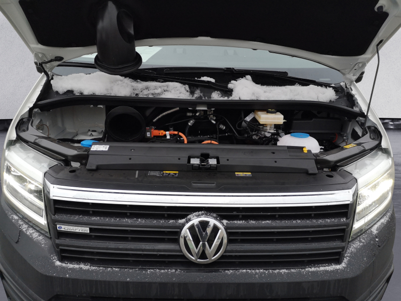 Volkswagen - e-Crafter 35 Kasten Hochdach Motor: EM85 Getriebe: Frontantrieb 1-Gang-Automatik Radstand: 3640 mm ,