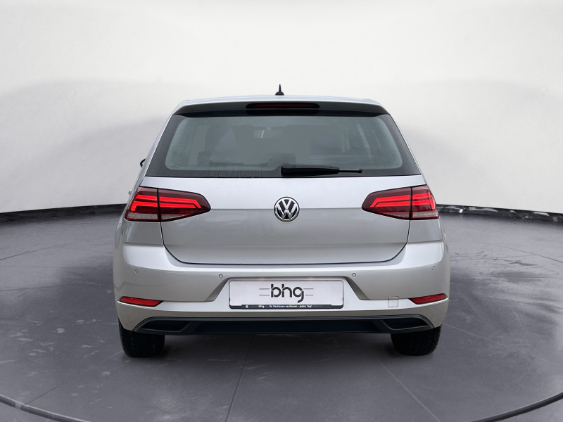 Volkswagen - Golf 1.6 TDI Trendline