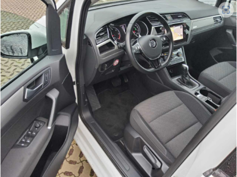 Volkswagen - Touran 2.0 TDI SCR DSG Comfortline