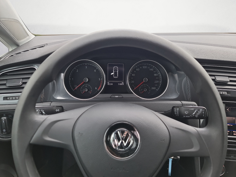 Volkswagen - Golf 1.6 TDI SCR Trendline