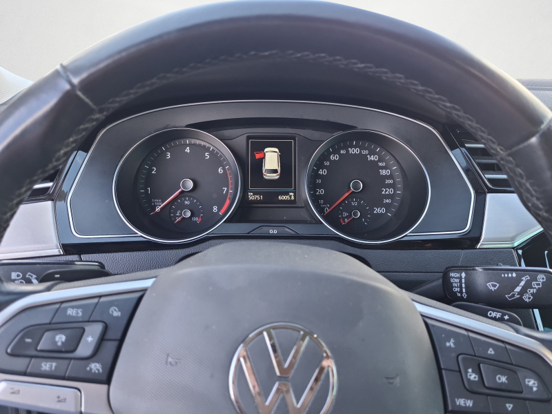 Volkswagen - Passat Variant 1.5 TSI OPF DSG Elegance