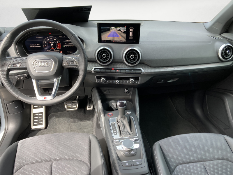 Audi - SQ2