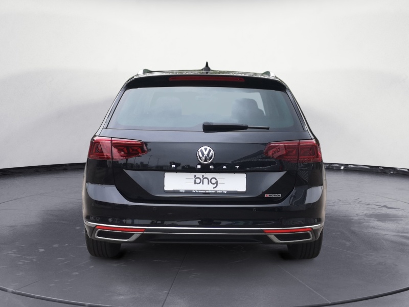 Volkswagen - Passat Variant 2.0TDI DSG 4Motion Elegance