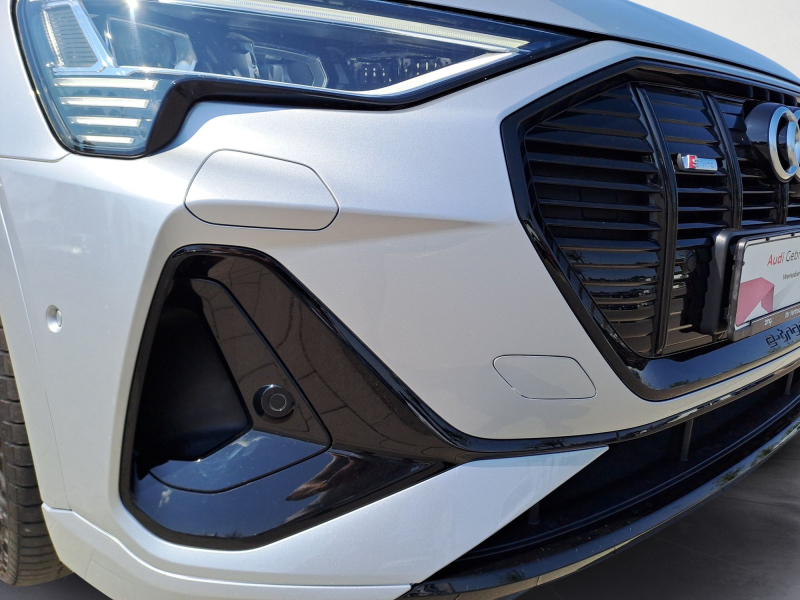 Audi - e-tron Sportback