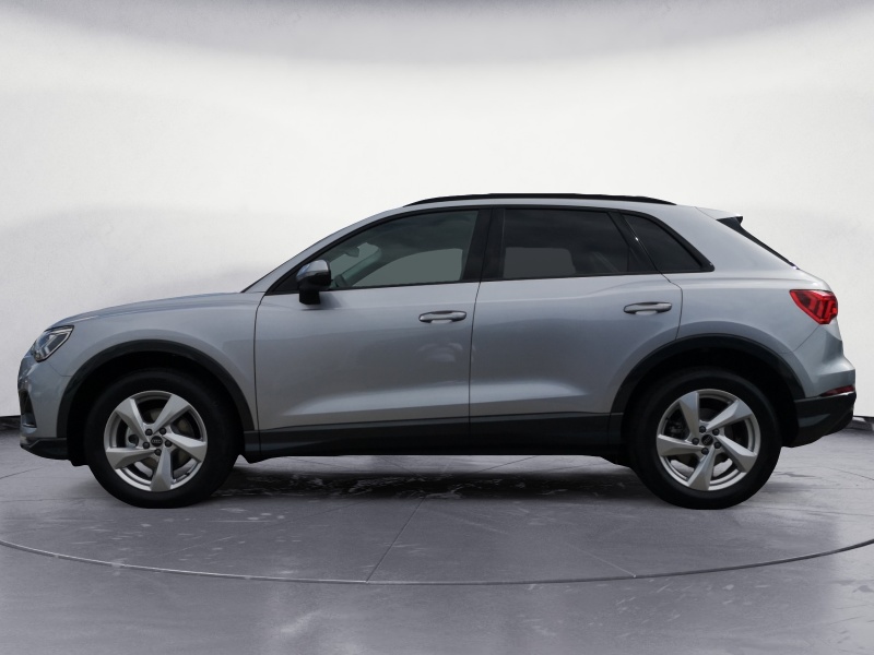 Audi - Q3