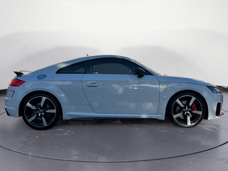 Audi - TT Coupe