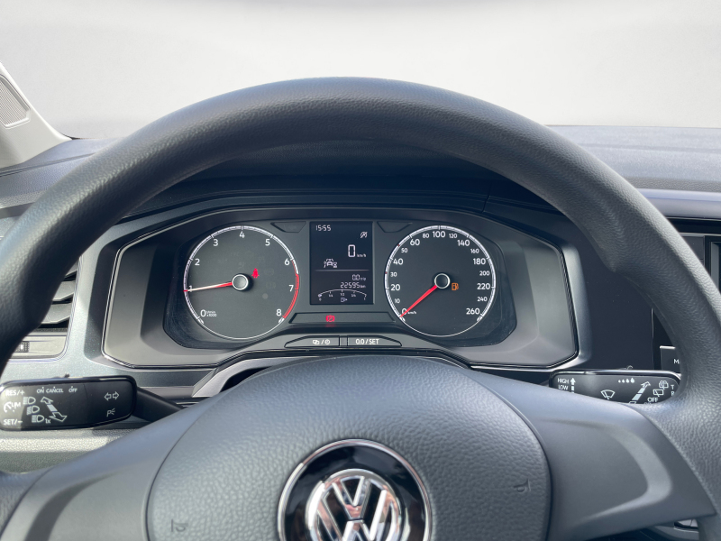 Volkswagen - Polo 1.0 Trendline
