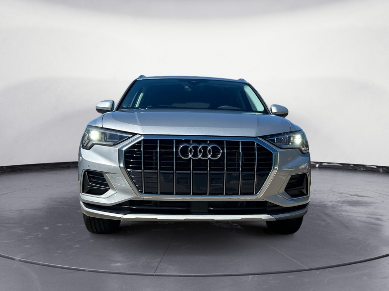 Audi - Q3