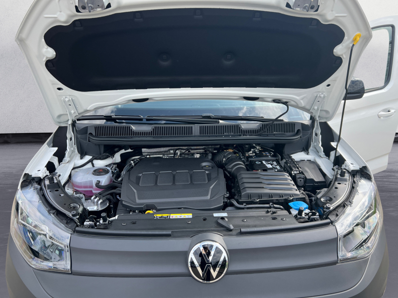 Volkswagen - Caddy Cargo Motor: 2,0 l TDI EU6 SCR  Getriebe: 7-Gang-Doppelkupplungsgetriebe Radstand: 2755 mm ,