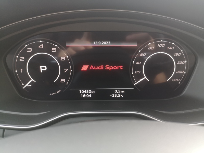 Audi - RS4 Avant quattro tiptronic