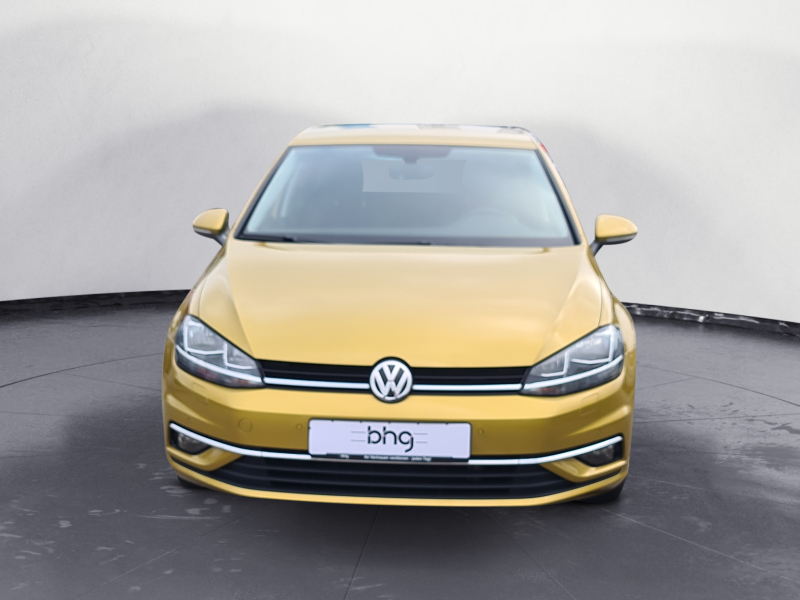 Volkswagen - Golf Comfortline 1.5 TSI Join