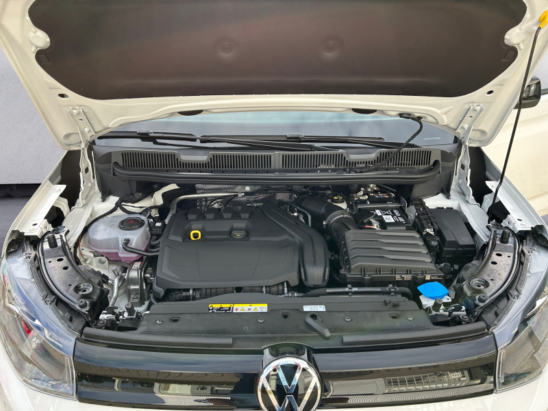 Volkswagen - NFZ Caddy California 5-Sitzer Motor: 1,5 l TSI EU6  Getriebe: 6-Gang-Schaltgetriebe Radstand: 2755 mm ,