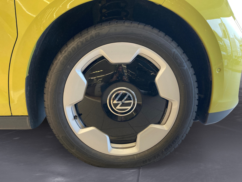 Volkswagen - ID. Buzz Pro Motor:      h Getriebe: 1-Gang-Automatikgetriebe Radstand: 2989mm , 