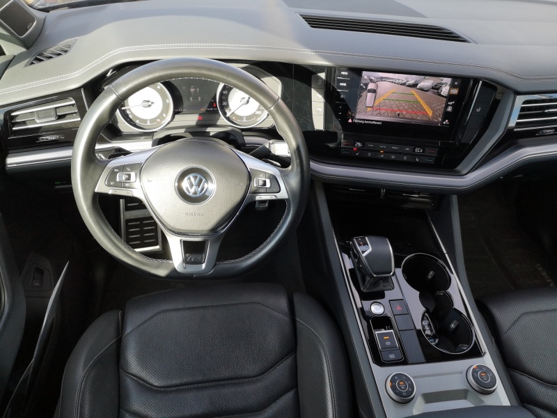 Volkswagen - Touareg 3.0 V6 TDI 4Motion DPF Automatik