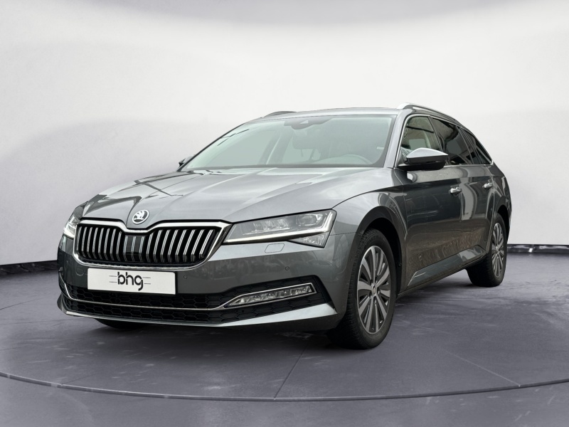 Skoda - Superb Combi 2.0 TSI DSG Style