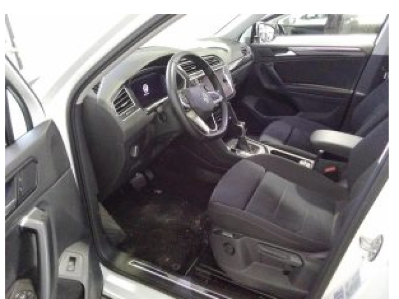 Volkswagen - Tiguan Elegance 2.0 TDI DSG 4Motion