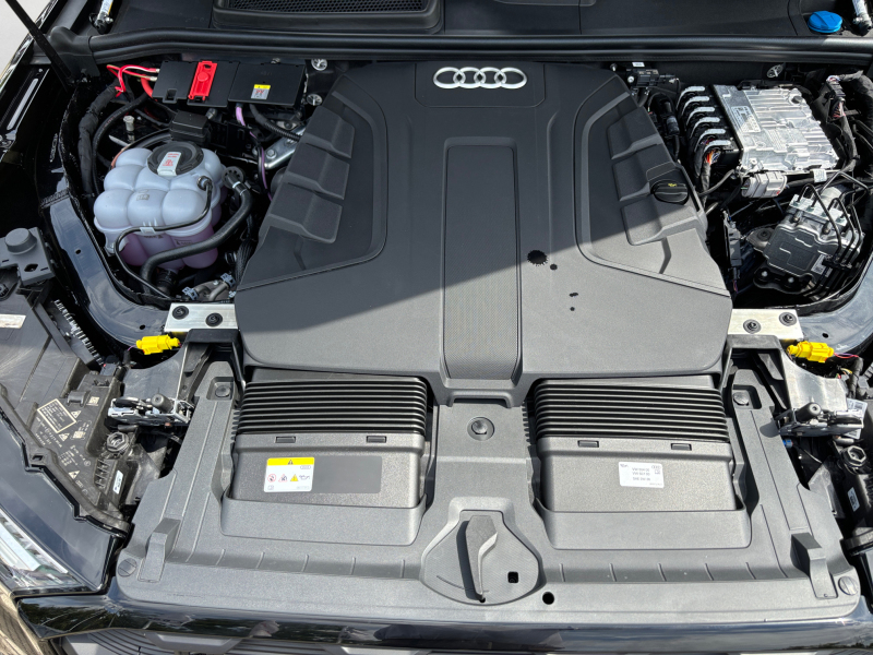 Audi - Q7 SUV S line 50 TDI quattro 210(286) kW(PS) tiptronic , 
