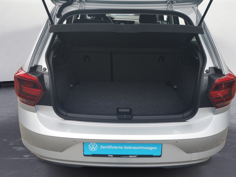 Volkswagen - Polo Comfortline 1.0