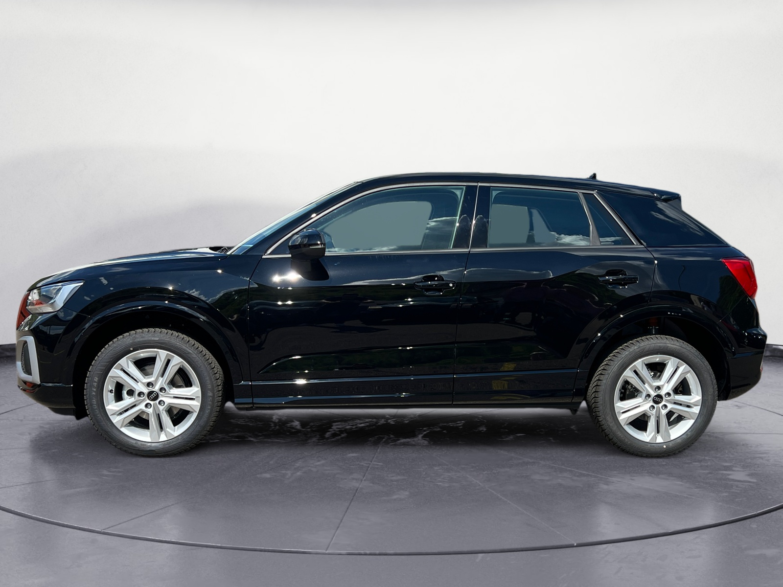 Audi - Q2  advanced 35 TFSI  110(150) kW(PS) S tronic , 