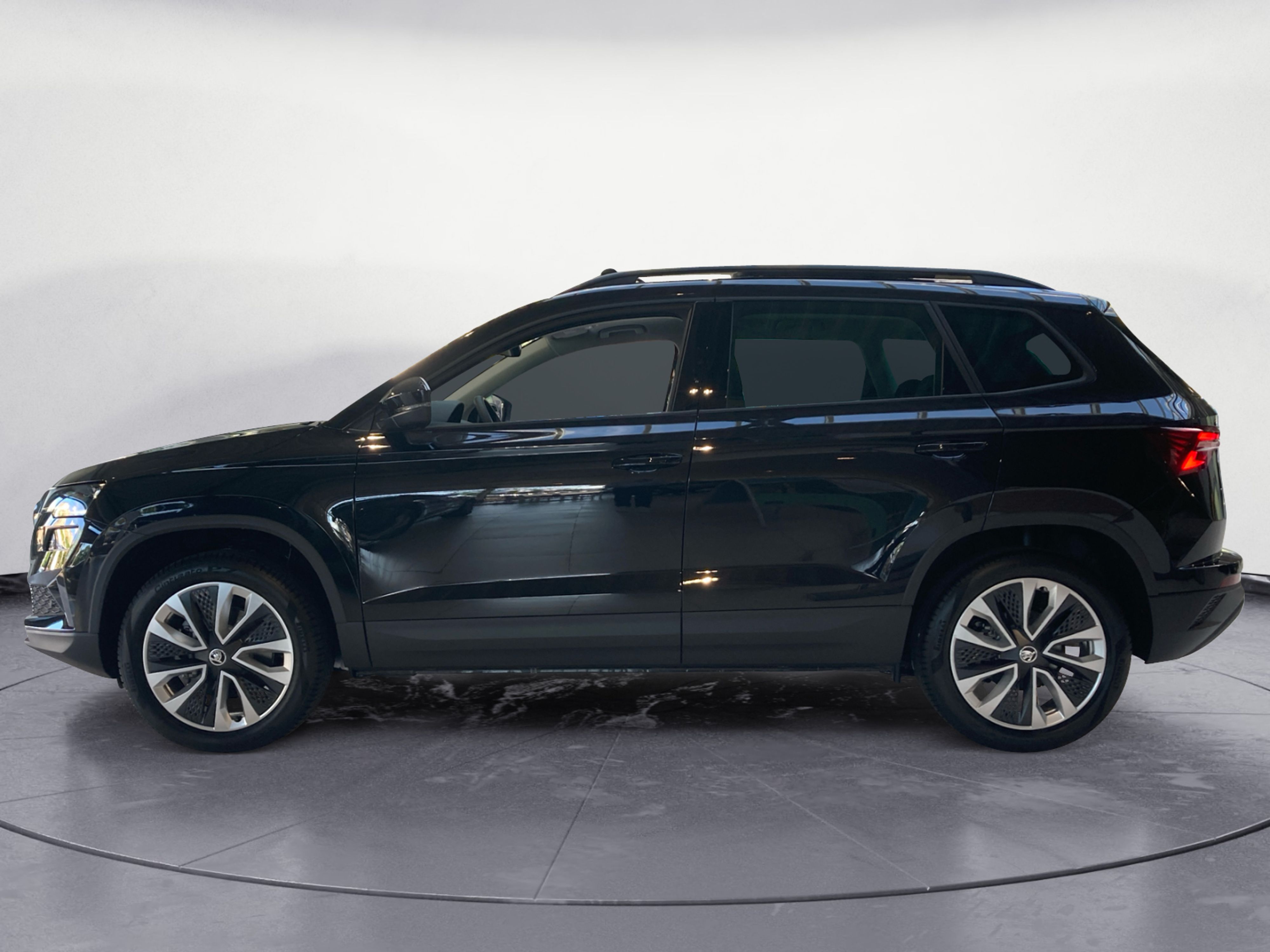 Skoda - Karoq Selection 2,0 TDI  7-Gang au