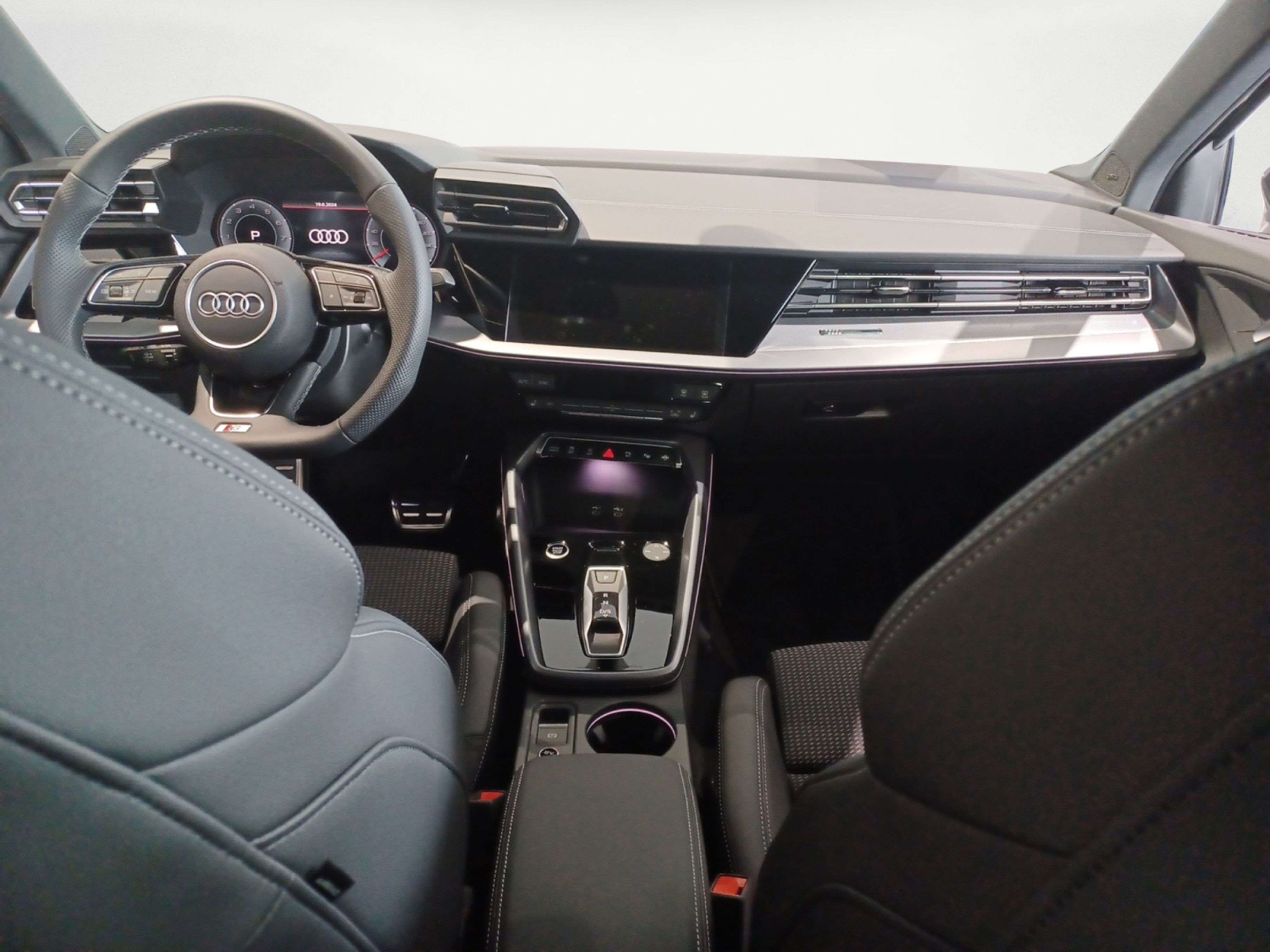 Audi - A3 Sportback S line 35 TFSI 110(150