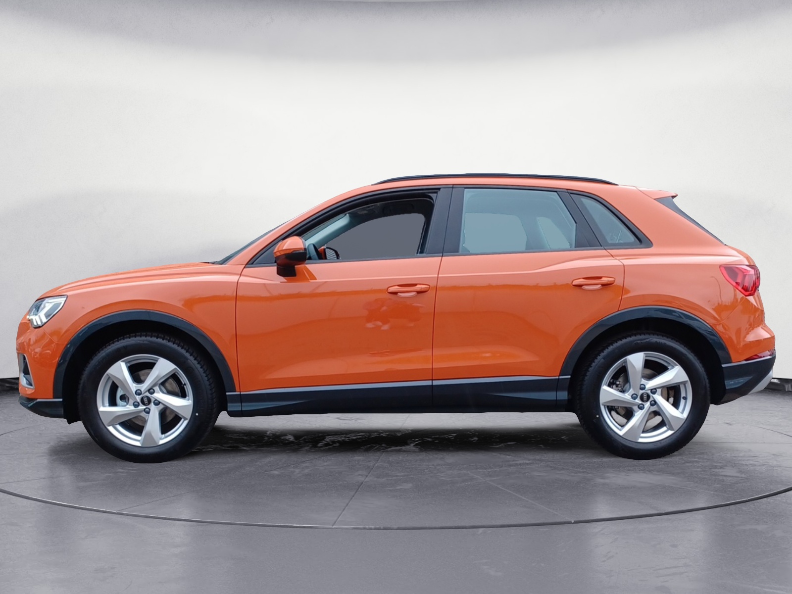 Audi - Q3 advanced 35 TFSI 110(150) kW(PS)