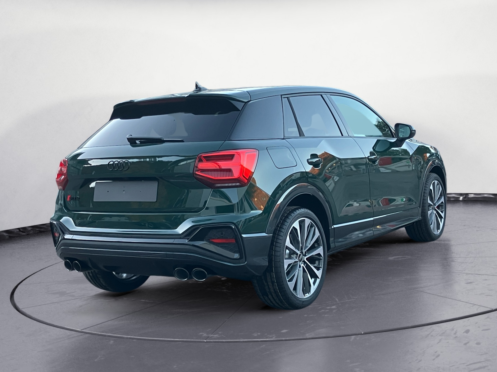 Audi - SQ2 TFSI 221(300) kW(PS) S tronic