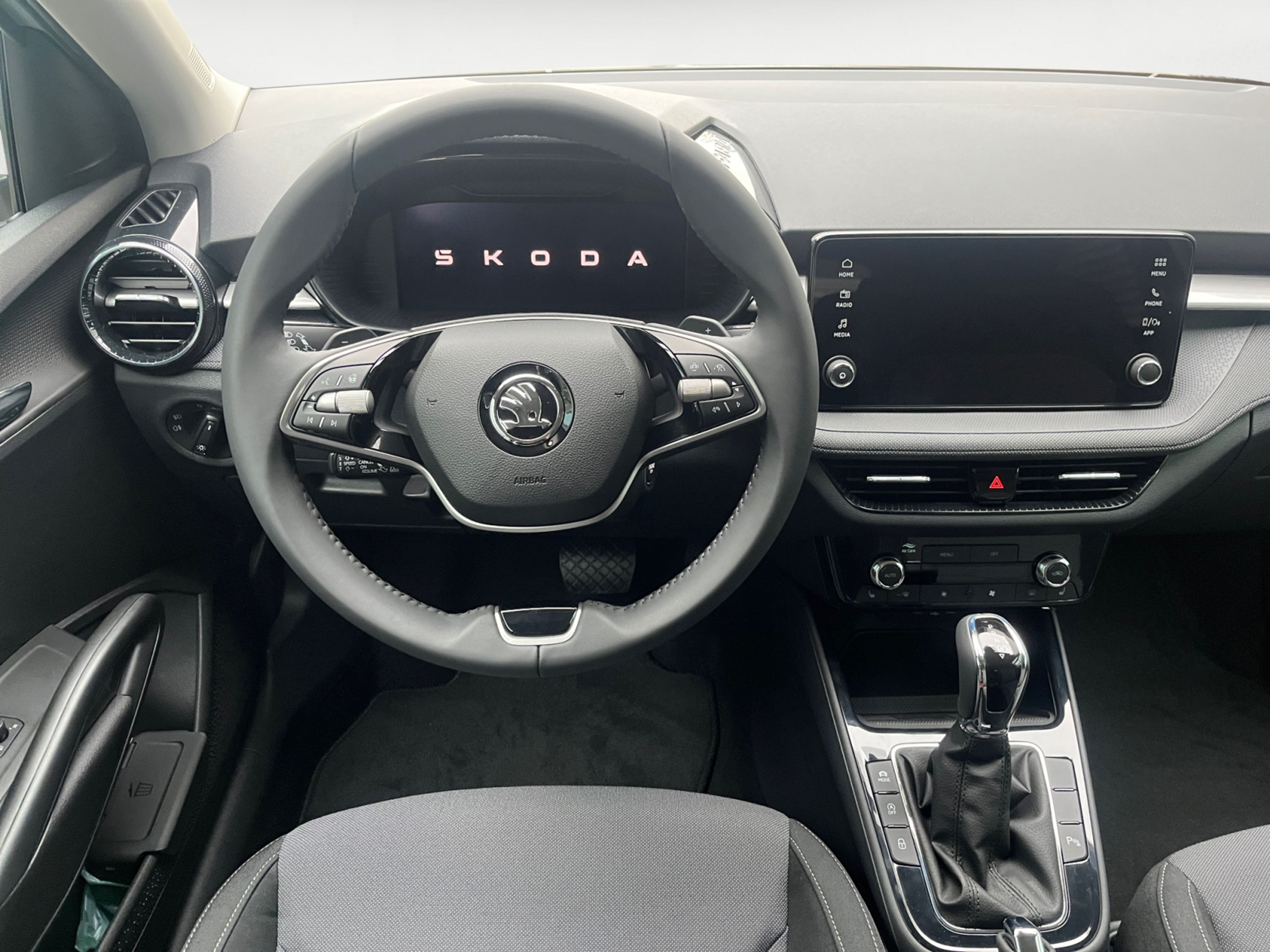 Skoda - Fabia Drive 1,0 TSI 7-Gang-DSG