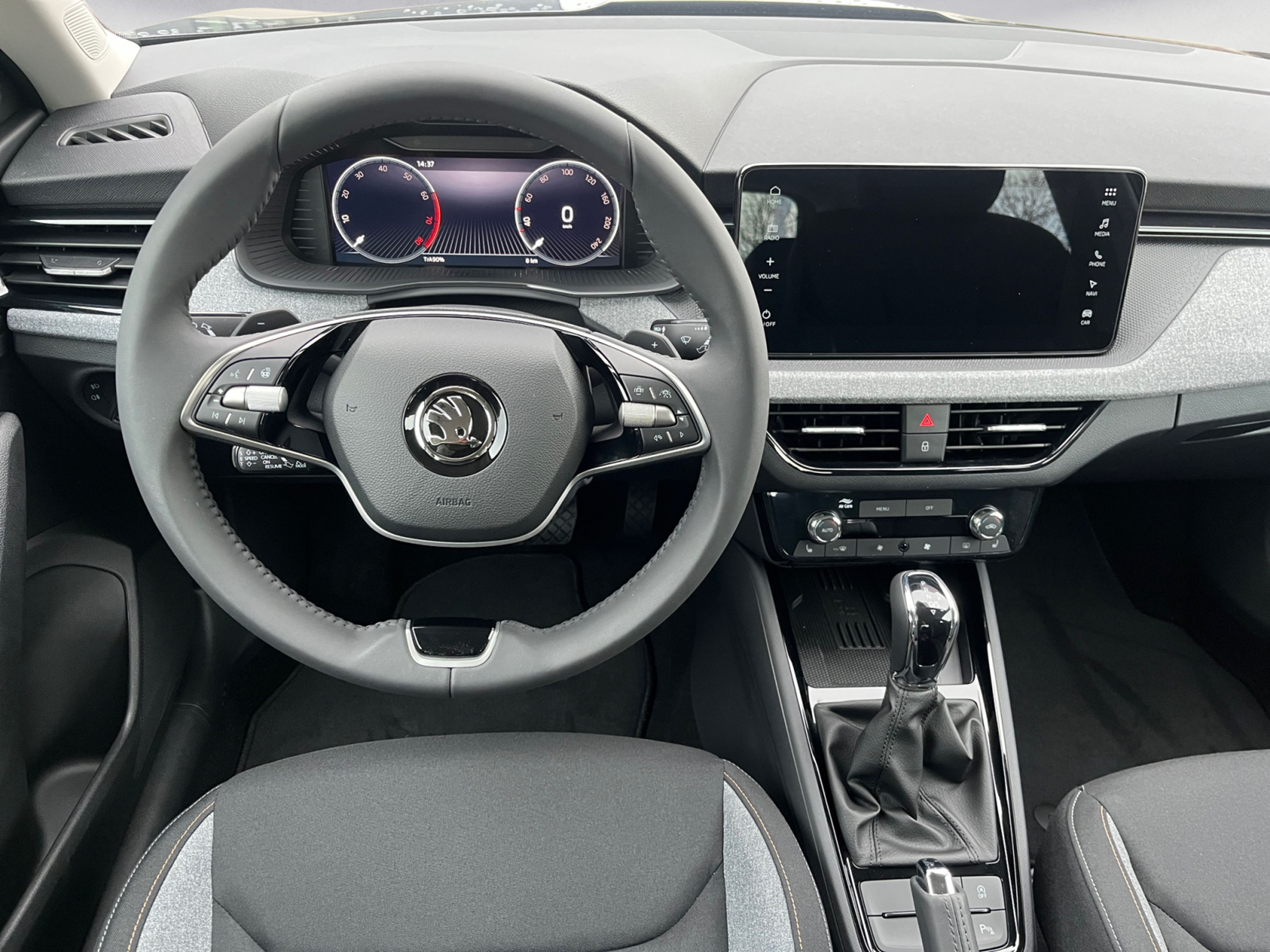 Skoda - Kamiq Drive 1,5 TSI 7-Gang-DSG