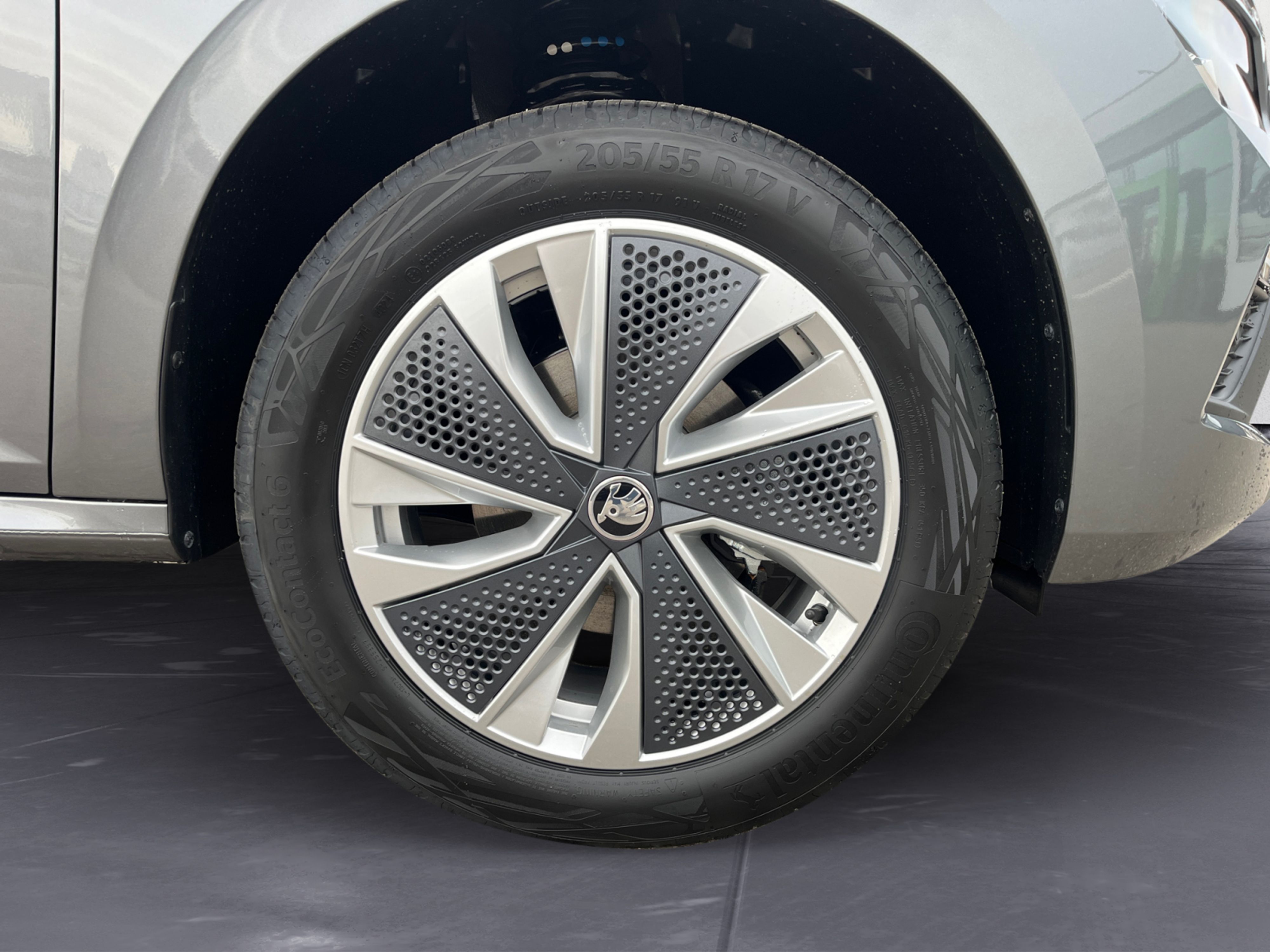 Skoda - Kamiq Drive 1,5 TSI 7-Gang-DSG